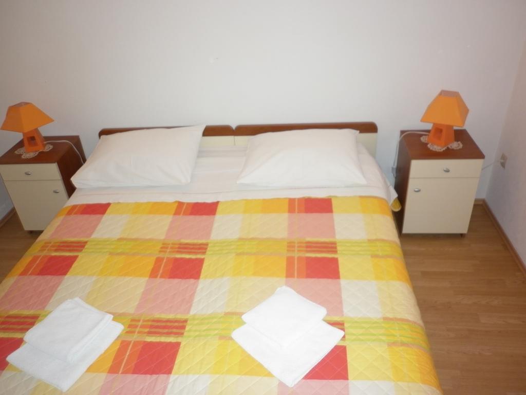 Apartments Ivona 2 Trogir Szoba fotó